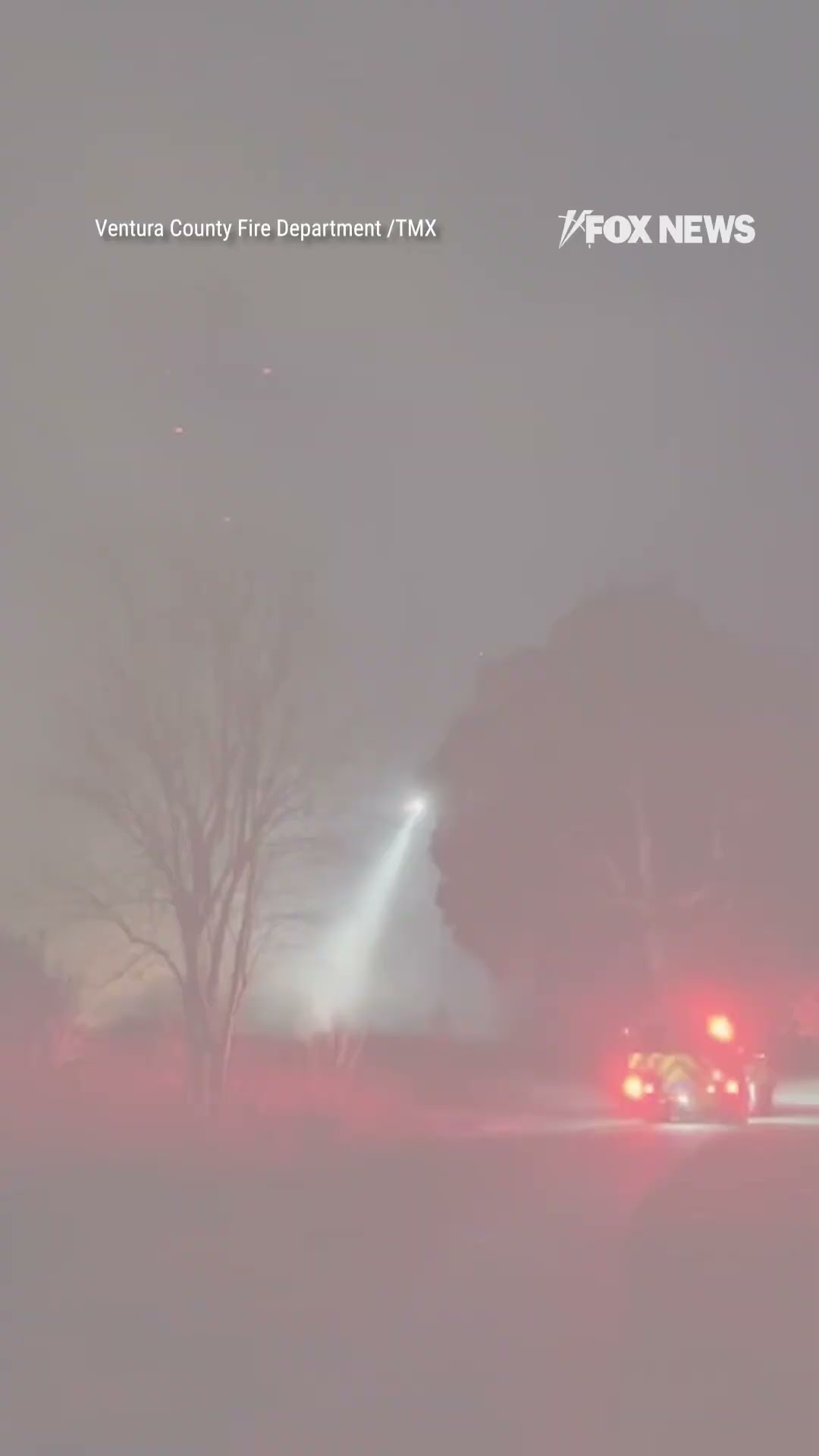 Firefighters rush into inferno in Ventura County, California