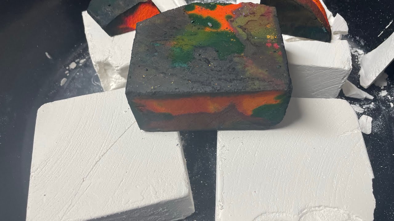 Dyed & Plain Jane Gym Chalk - YouTube