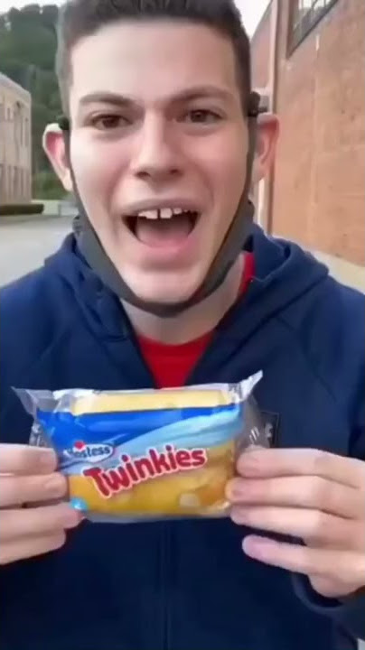 I love Twinkies. I love Zingers