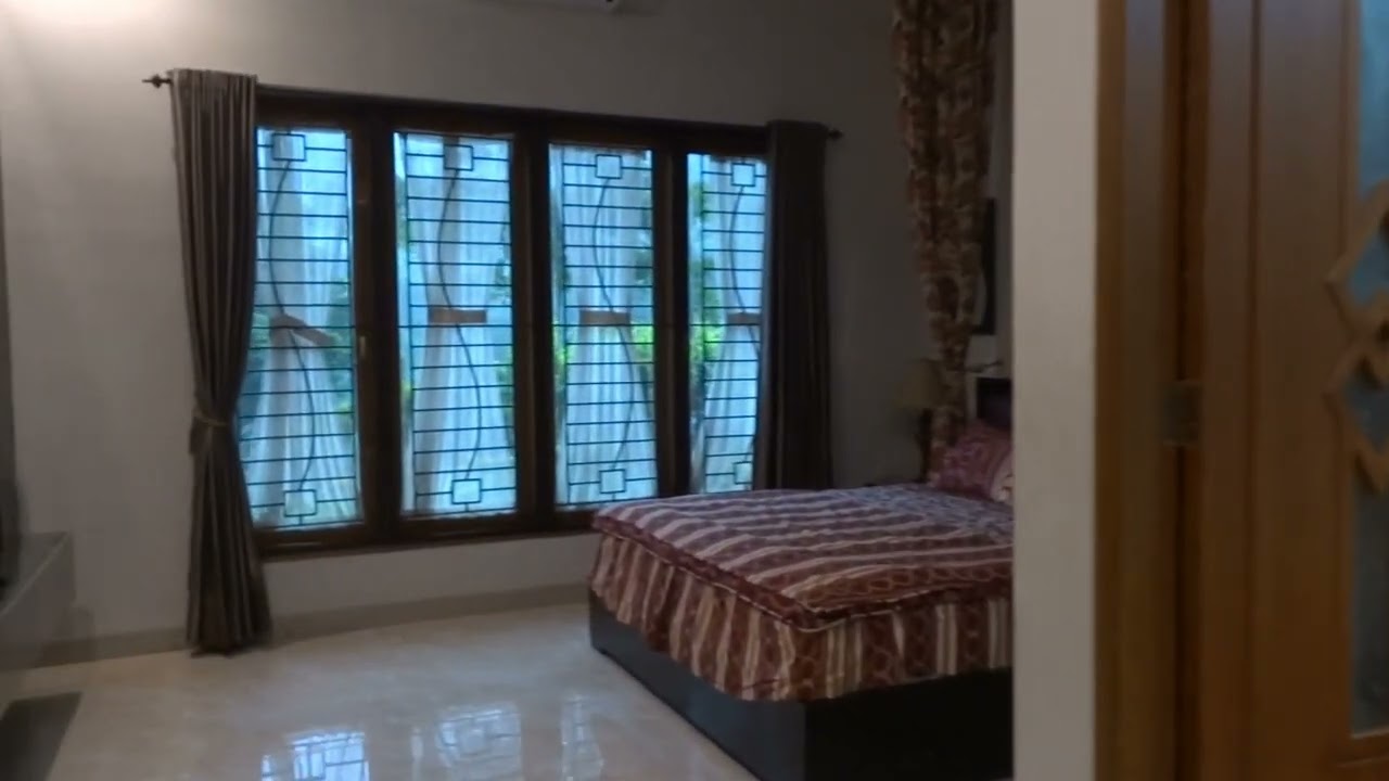 اندونيسيا/ فيلا فاخرة للإيجار اليومي في بنشاك التصوير HD التاريخ 2022/10/11 :