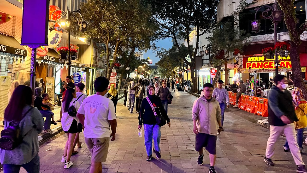 JALAN BRAGA BANDUNG SEPERTI MALIOBORO