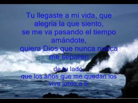 Watch the video for Quisiera Tenerte Ahora