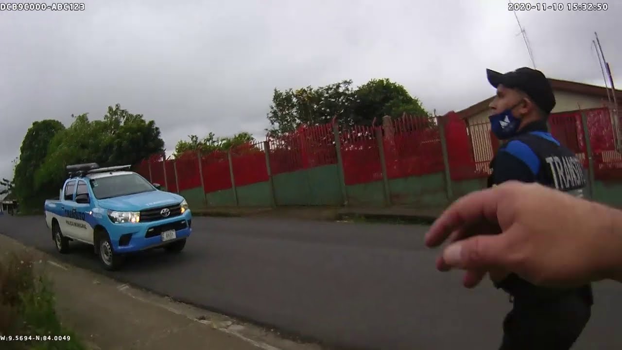 Asaltan dentro de cafetal y son detenidos.