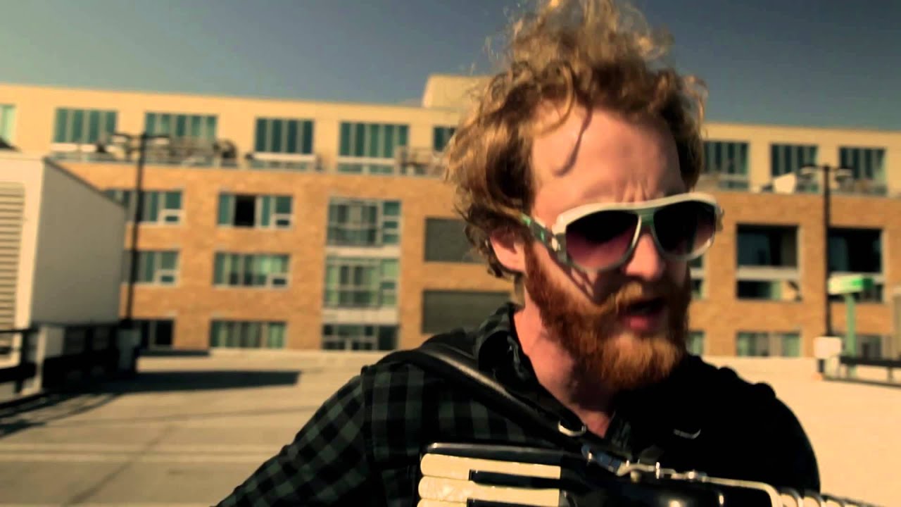 LITTLE SUNS - Sunboat