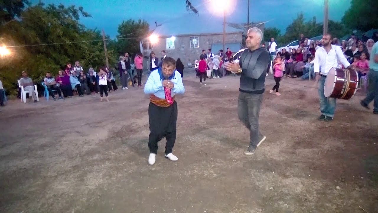 ÇERÇİ MEMED 'İN HİÇ BİR YERDE İZLEYEMEYECEĞİNİZ HALAYLARI