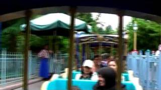 Disneyland zug rund fahrt -