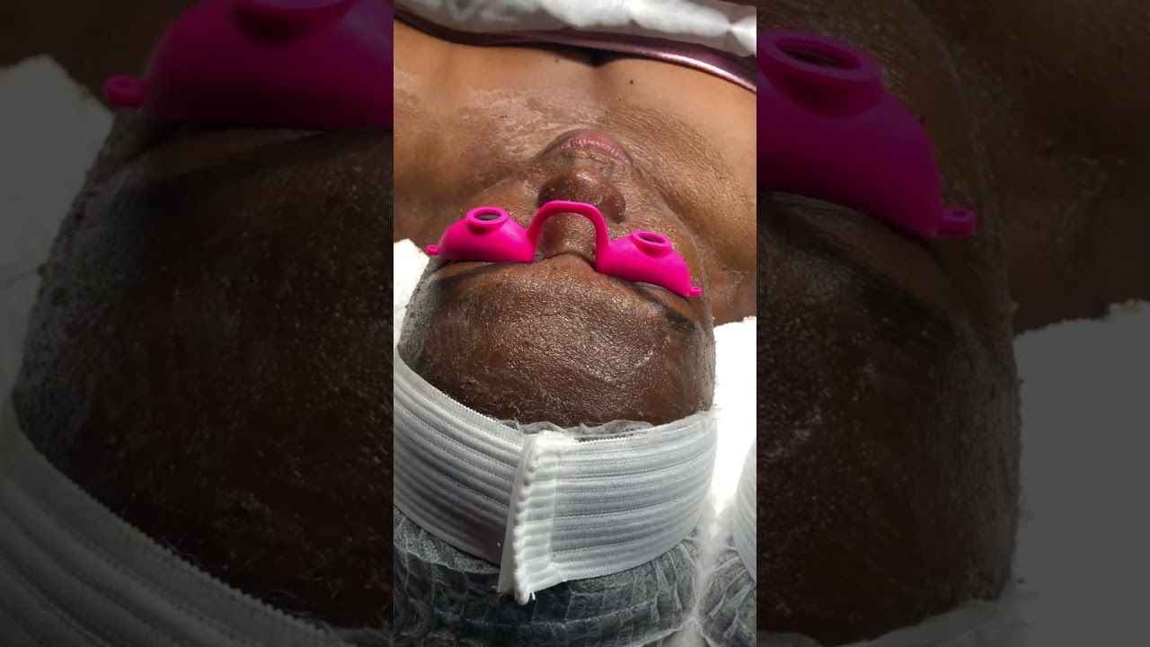 Beauti Bar Day Spa Brighten + Glow Facial!!