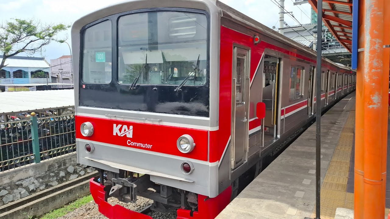 Krl Loop Line KRL Commuter Line Cikarang Loop Line JR 205 Departing Sudirman - YouTube