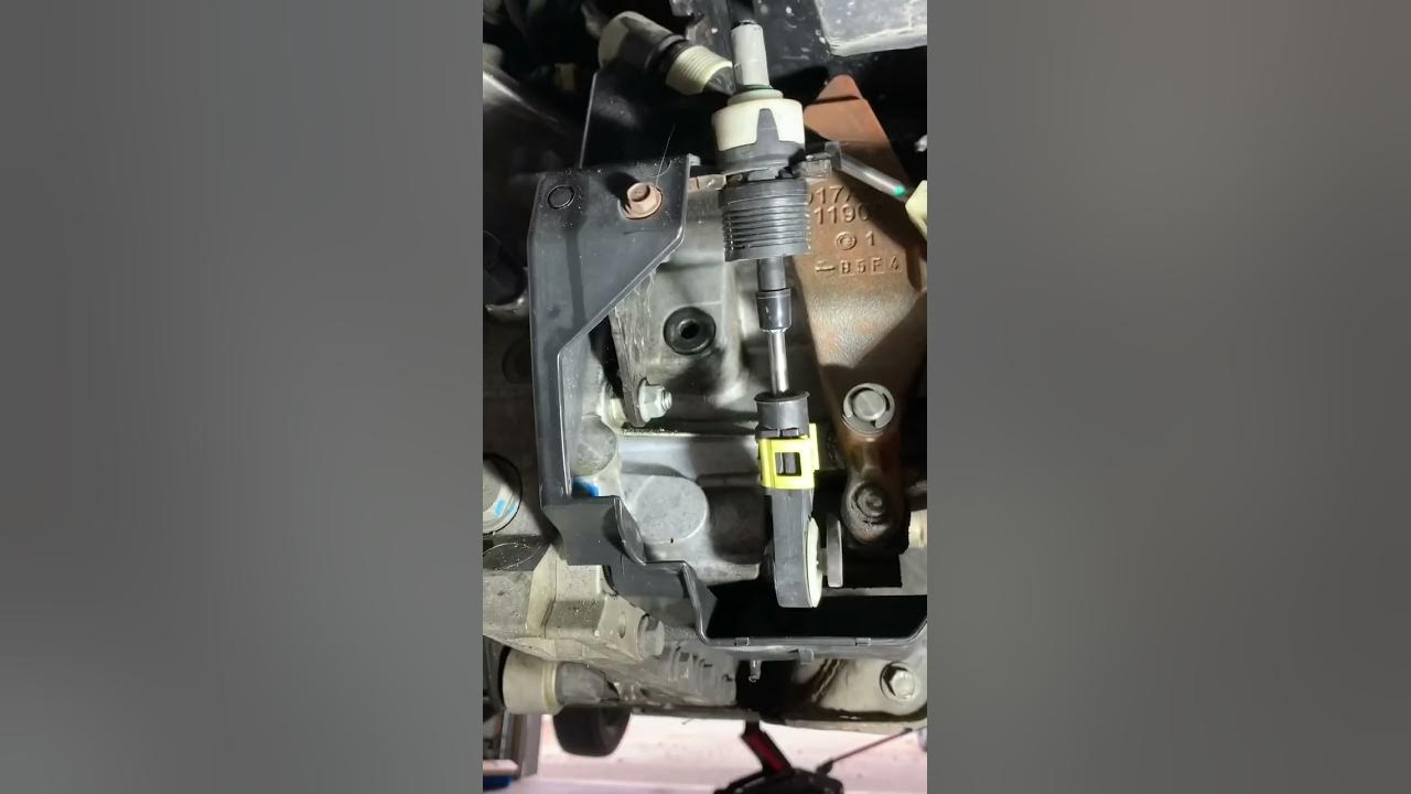 Check Your Manual Transmission Oil | Fiesta Resurrection - YouTube