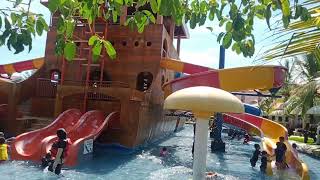 Liburan bersama anak anak TK di grand mall Waterboom Maros,tempatnya luas,bersih & menyenagkan🥰👍