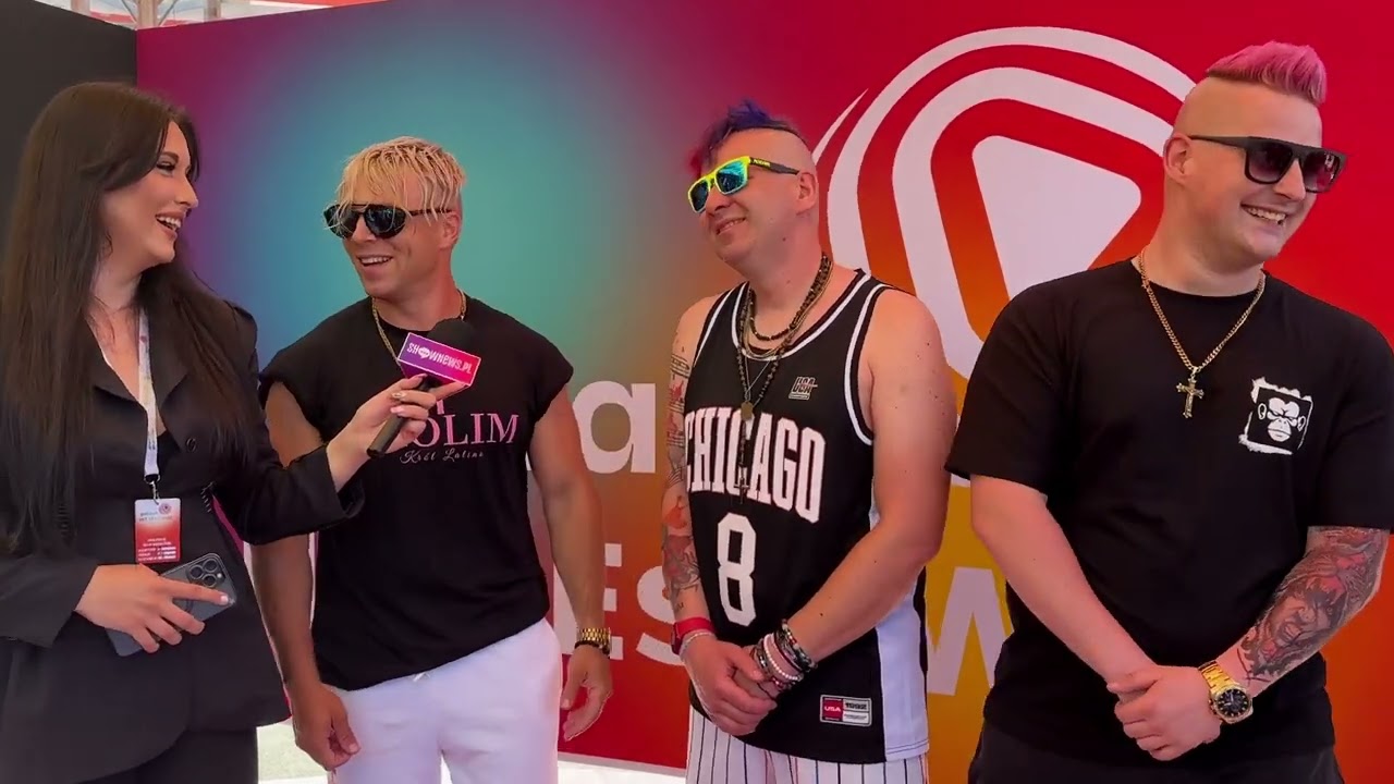 Skolim o współpracy z zespołem i sytuacjach w klubach, których gra. Woli Dodę od Cleo?