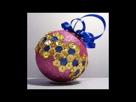 Making a Glitter and Sequin Christmas Ornament - Hexagon Sequins