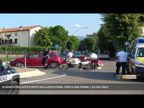 SCHIANTO FRA AUTO E MOTO SULLA ROTATORIA, FERITA UNA DONNA  | 29/05/2023