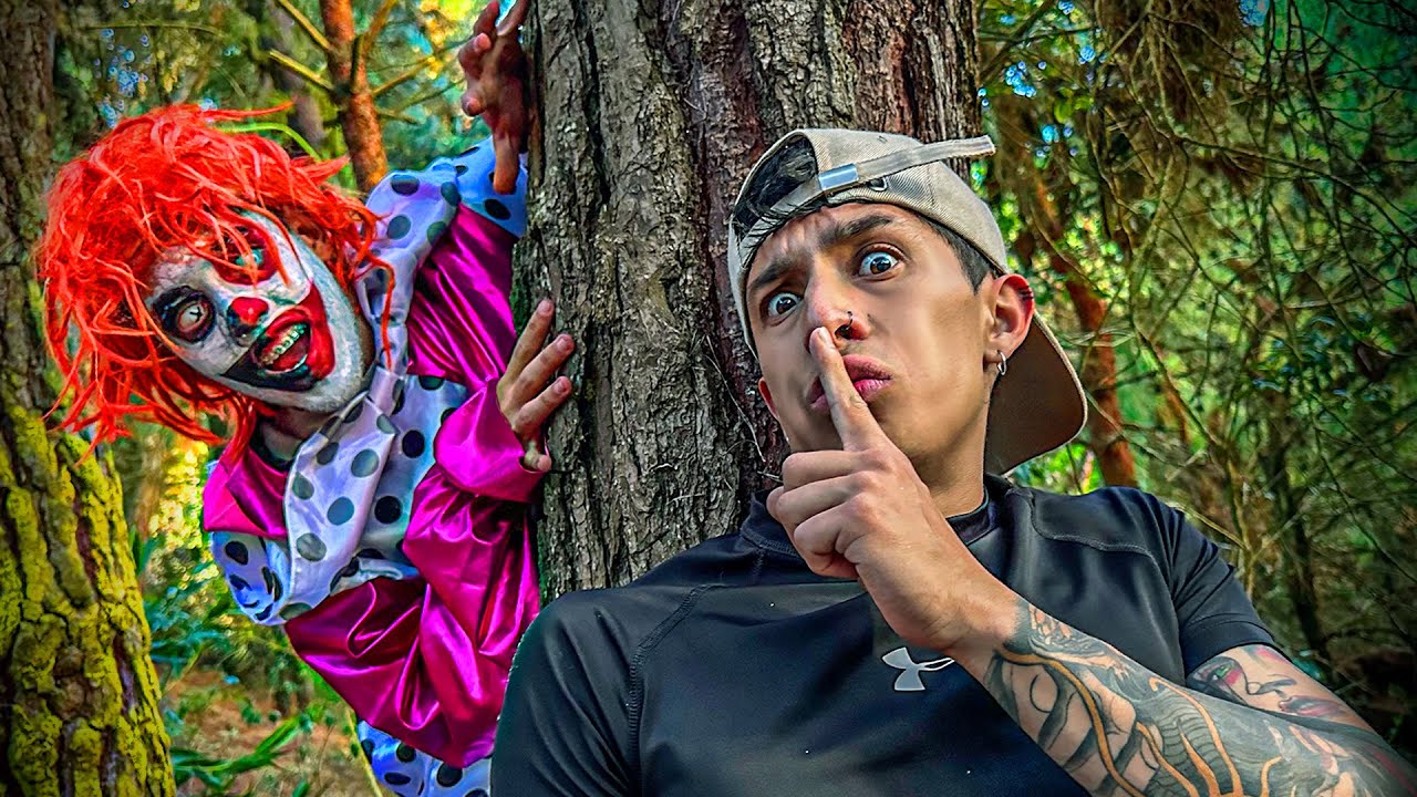ESCONDIDAS EXTREMAS en EL BOSQUE de LOS PAYASOS ASESINOS