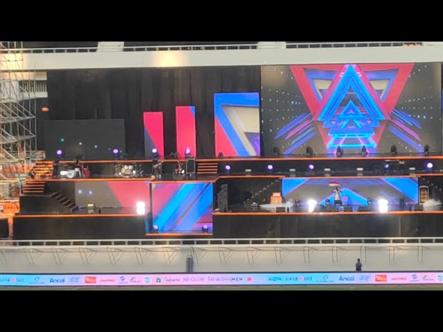 KOTAK - TENDANGAN DARI LANGIT ( LIVE AT GRAND LAUNCHING JAKARTA INTERNATIONAL STADIUM ) class=