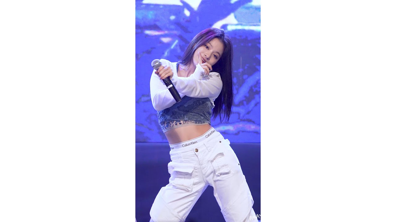 231018 프로미스나인 이나경 