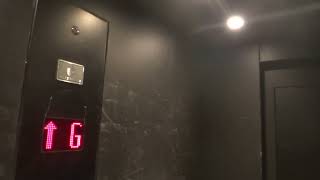 Platypus @ Westfield Sydney, NSW Australia - Kleemann Atlas Basic Traction Elevator (Going Down)