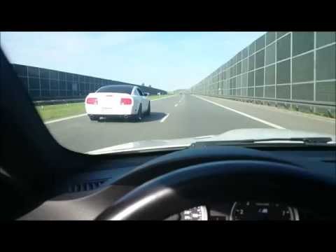 bmw-m3-e92-vs.-ford-mustang-shelby-gt500-top-speed