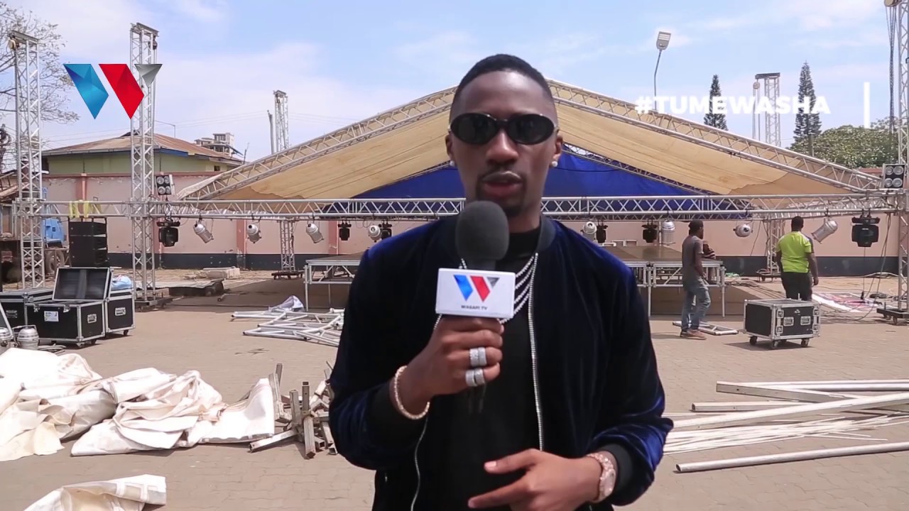 Jux & Vanessa Behind the Scene In Love And Money Tour Mchana Kabla ya Show Arusha