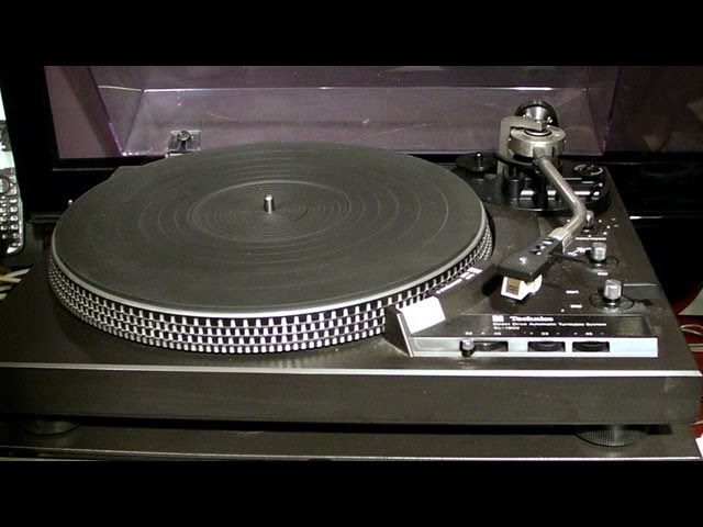 Technics SL1900 review - YouTube