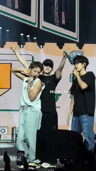 ✋trust me jeonghan woozi and mingyu are not sulking over the corner #seventeen #minwon #jeongcheol