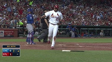 CHC@STL: Molina singles home game