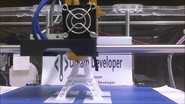 3d Printed Eiffel Tower time lapse