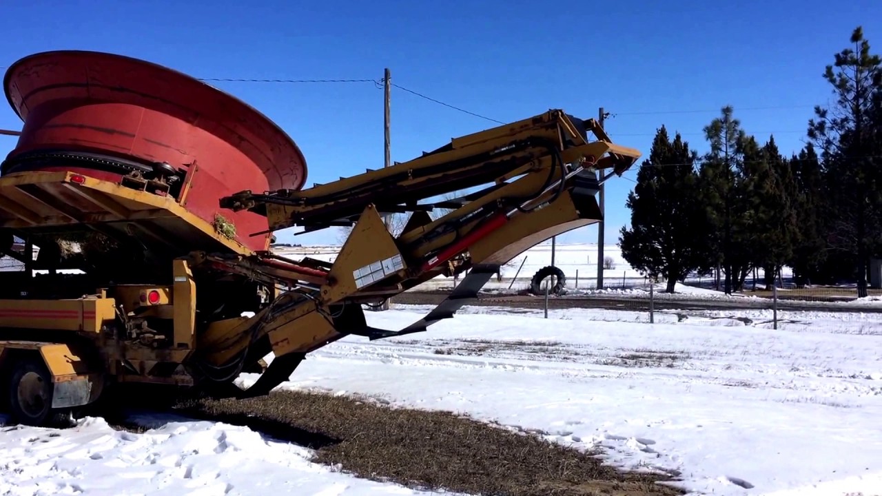 1997 HayBuster H1100E Tub Grinder YouTube
