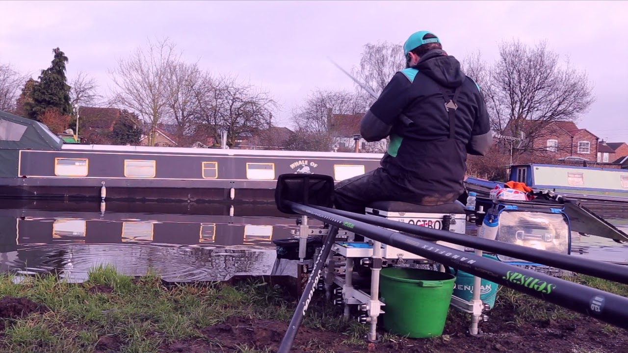 Stainforth and Keadby Canal at Thorne. Roach & Skimmers Pole Fishing