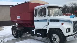 1989 MACK GRAIN BIN TRUCK