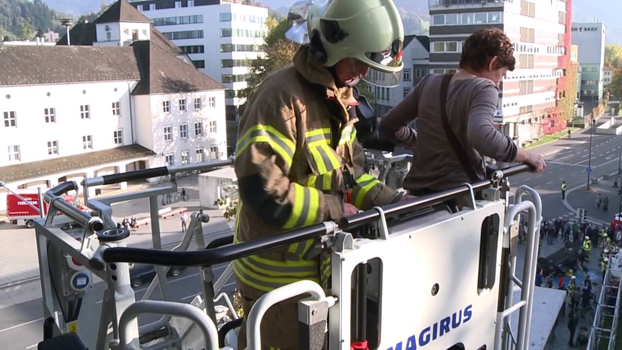 Abschlussübung Feuerwehr Dornbirn in der Raiffeisenbank im Rheintal