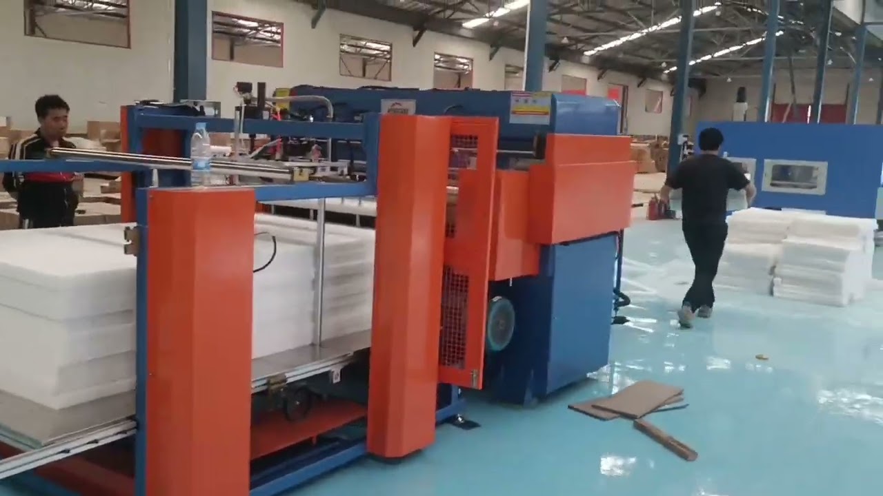 150 tons auto epe foam sheet stacking cutting press with robot
