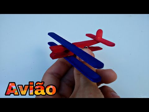 Vídeo: Como Fazer Um Avião De Brinquedo