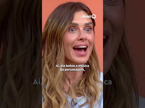 Carolina Dieckmmann conta sobre a cena icônica de Camila raspando o cabelo em "Laços de Família"