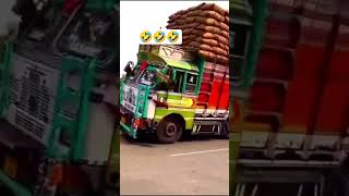 itna over load gadi kisi ko nzr nhi arha ye Kya Hy bhai kha sy ajaty ye log🤣🤣🤣#funny #foryou