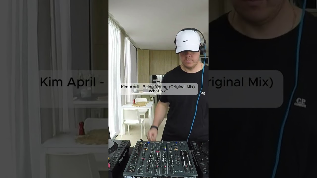 Kim April - Being Young (Original Mix)What NxT #djset #housemusic #deephouse #djmix adlı videoyu YouTube'da izle Kim April - Being Young (Original Mix)What NxT #djset #housemusic #deephouse #djmix adlı videoyu YouTube'da izle