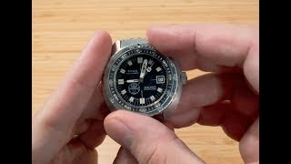 Doxa Sub 300t Sharkhunter Aqualung Review