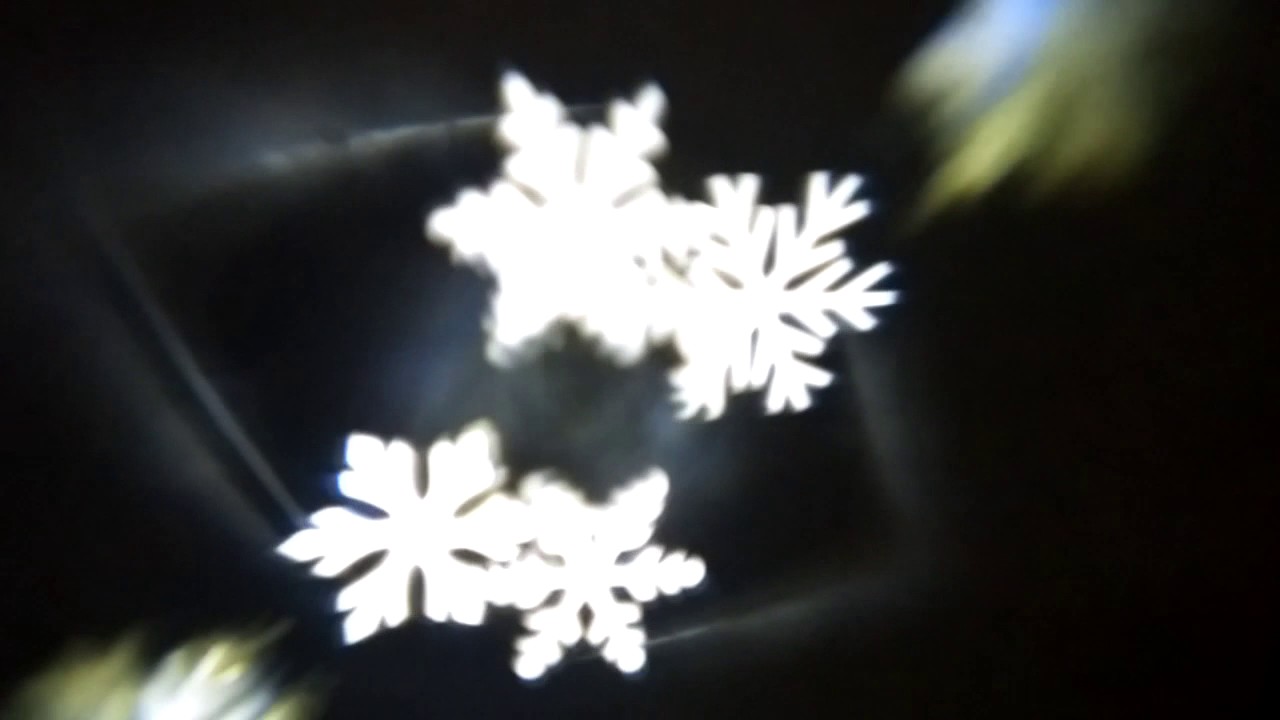 Nedis Decoratieve Verlichting - LED sneeuwvlok projector - Witte en blauwe ijskristallen - Binnen & Buiten