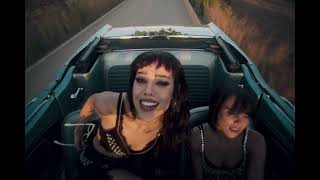 Aitana, Danna Paola - AQYNE (video oficial)