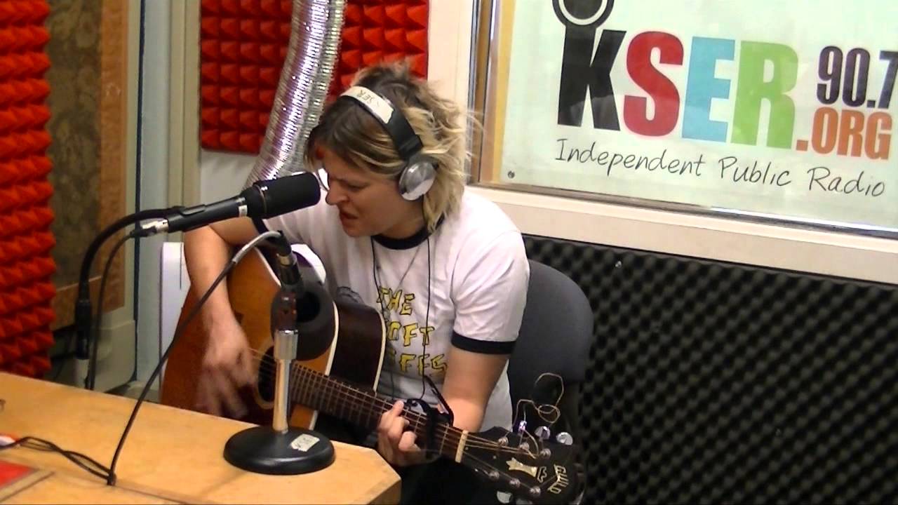 KSER Star Anna - Mean Kind Of Love