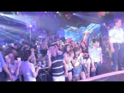 Video Live - Chắc ai đó sẽ về - Sơn Tùng MTP in Havana Club... - youtube