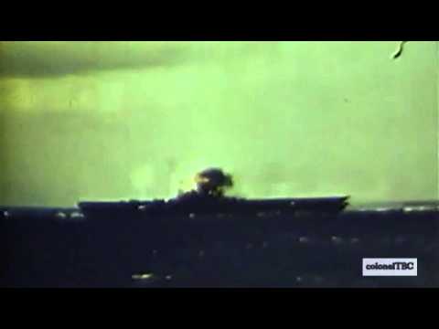 Kamikaze attacks USS Lexington (CV-16) - 5 November 1944