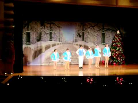 Walking In A Winter Wonderland Chloe S Christmas Dance 2010 Youtube