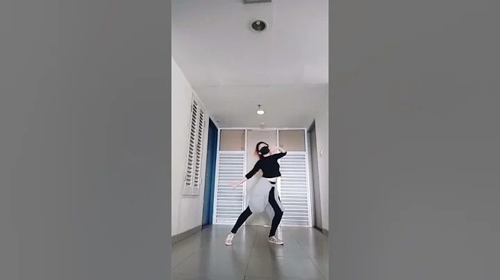 JENNIE - SAD GIRLZ LUV MONEY 'DANCE COVER' by YOCE...