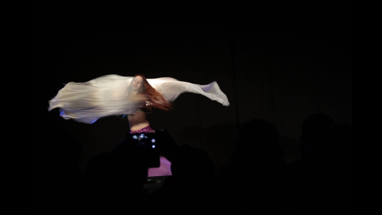 Bellydance with Fan Veils