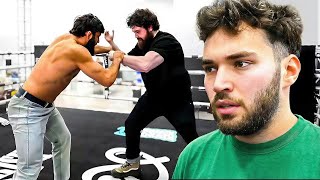 Download Lagu Arman Tsarukyan Fights MMA Guru! MP3