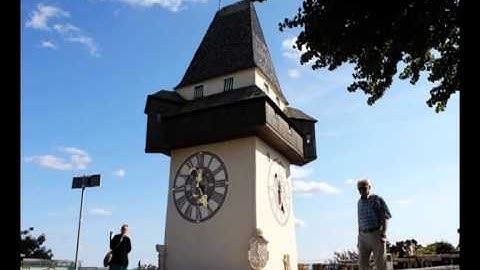 Grazer Uhrturm - Zeitraffer/Timelapse - Music: M83 - We Own The Sky