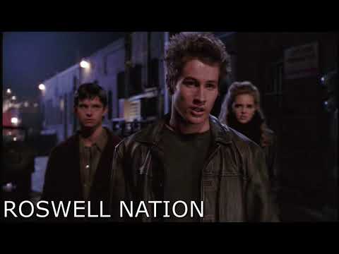 Roswell 90s 1x01