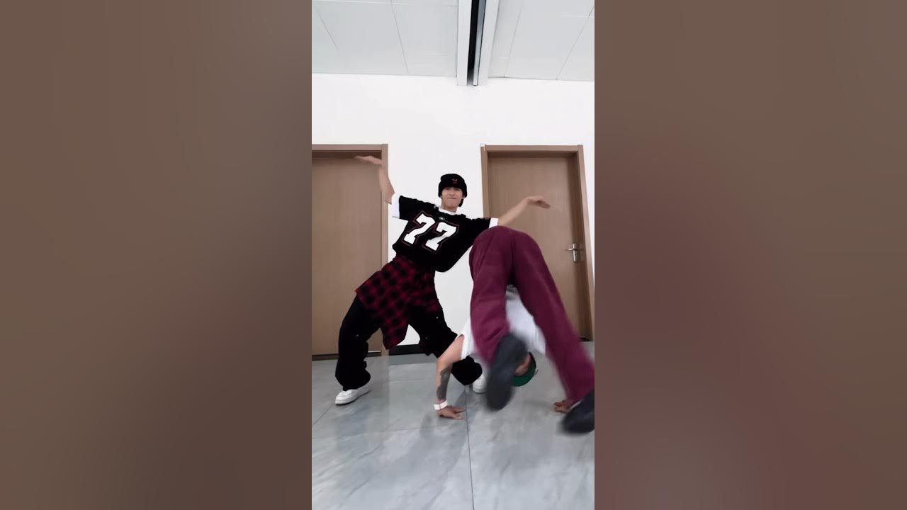 Blueprint Supreme - SKAI IS YOURGOD | Dance Cover #krstudio Blueprint Supreme - SKAI IS YOURGOD | Dance Cover #krstudio