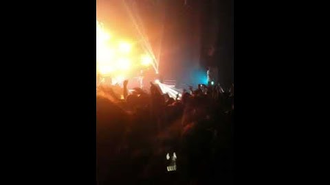 Chase and status - let you go - Manchester apollo